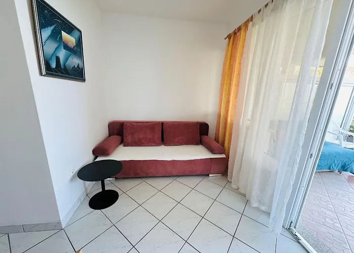 Fuer Drei Personen By Interhome 公寓 科马尔纳