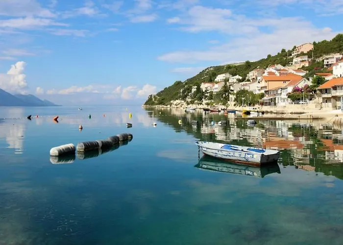 Fuer Drei Personen By Interhome * 科马尔纳